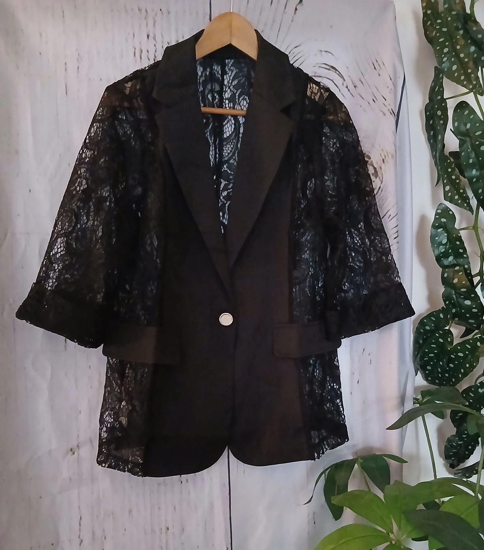 Veste / Blazer noir bi-matière avec dentelle
